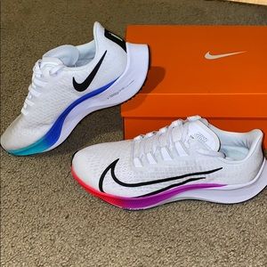 Nike Women's Air Zoom Pegasus 37 Running Shoes